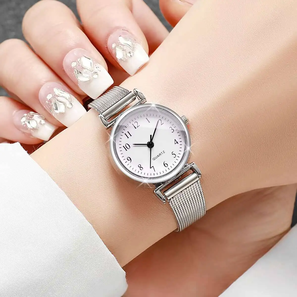1/2PCS Fashion Women Watches S - Stainless Mesh Band recension och pris